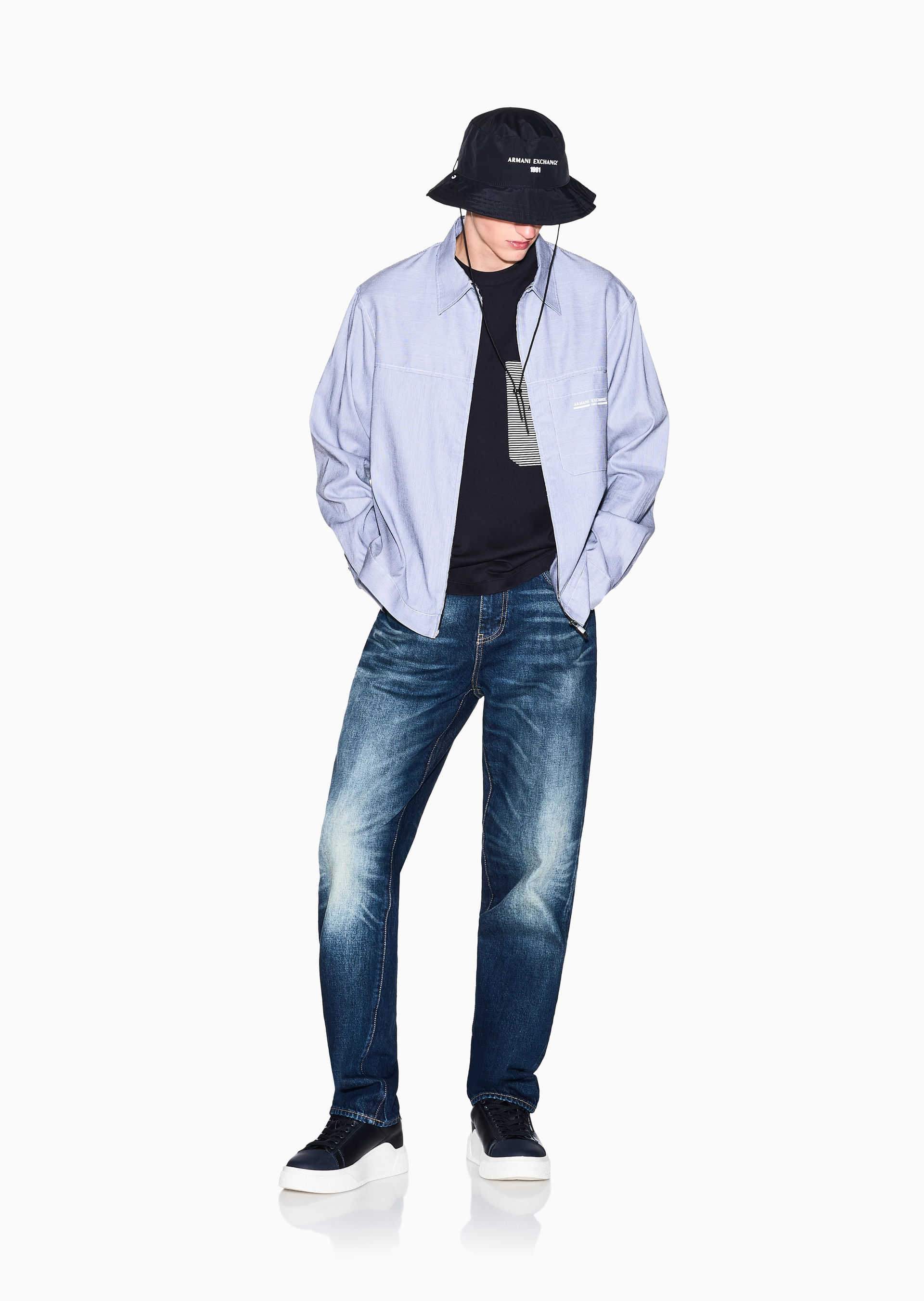 Camiseta Listrada Azul Escuro com Bolso | Armani Exchange